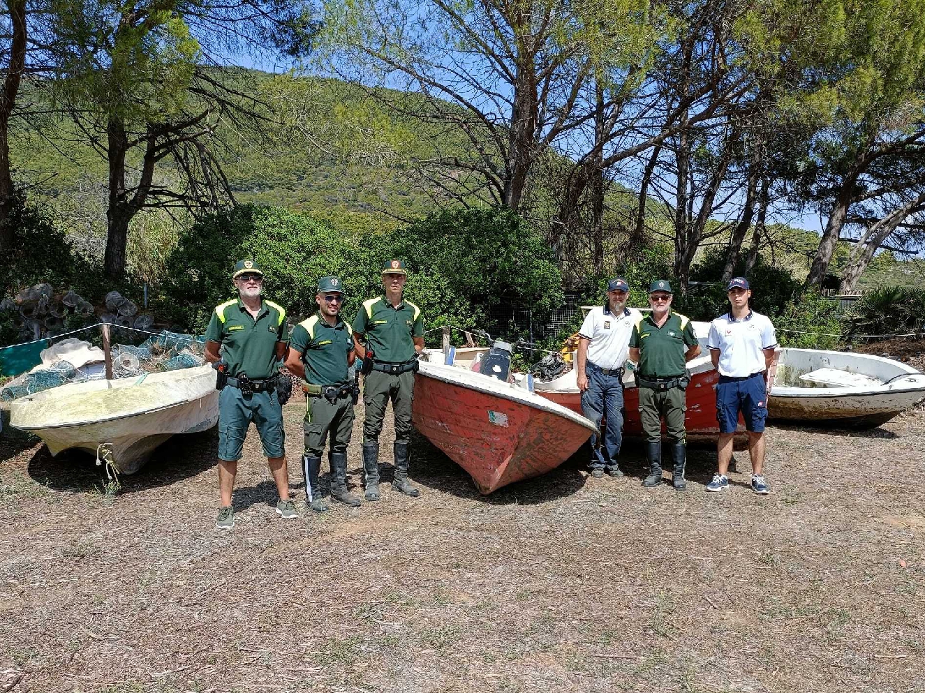 NATANTI ORMEGGIATI ABUSIVAMENTE, OPERAZIONE CONGIUNTA DELLA GUARDIA COSTIERA E DELLA COMPAGNIA BARRACELLARE DI ALGHERO.